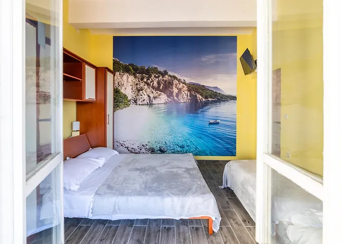 With Parking Space - 18898 Apartamento Makarska